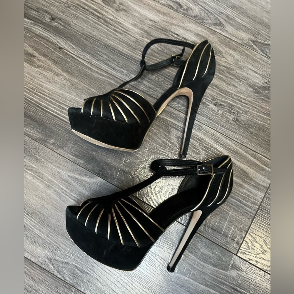TRUTH OR DARE BY MADONNA WOMEN'S BLACK SUEDE STILETTO PUMP HEELS SIZE 8.5